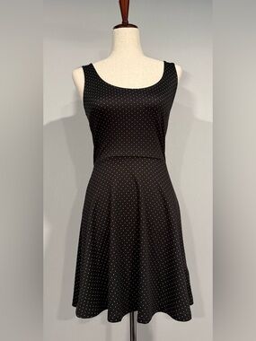 H&M Black Sleeveless Midi Dress with White Polka Dots